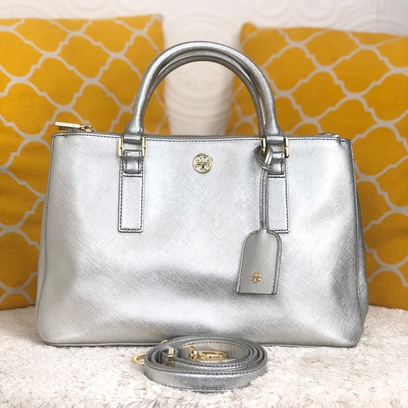 Tory Burch Handbags - 🌸OFFERS?🌸Tory Burch Leather Silver Satchel